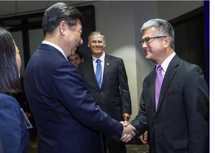 President Xi Jinping with the Honorable Gary Locke