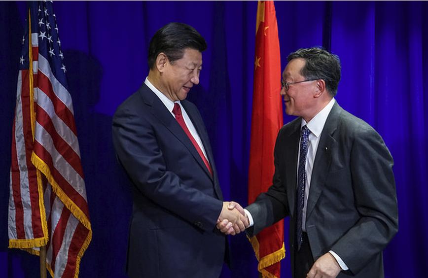 President Xi Jinping with Committee of 100 member John Chen 