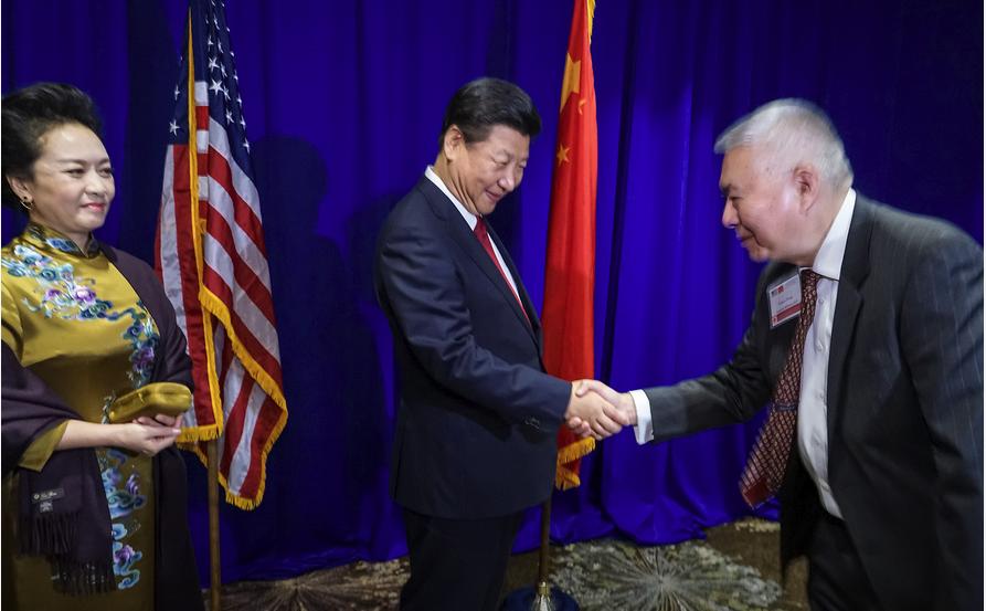 President Xi Jinping with Committee of 100 member Nelson Dong 