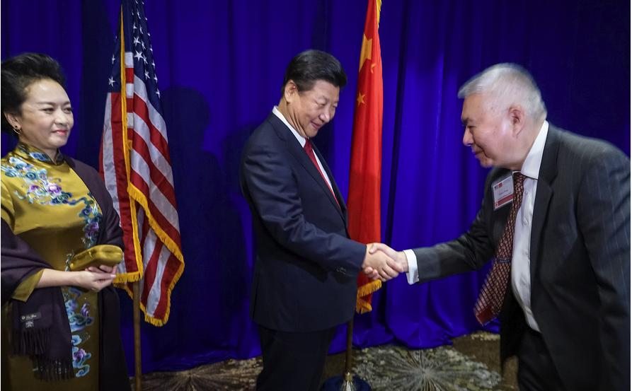 President Xi Jinping with Committee of 100 member Nelson Dong 